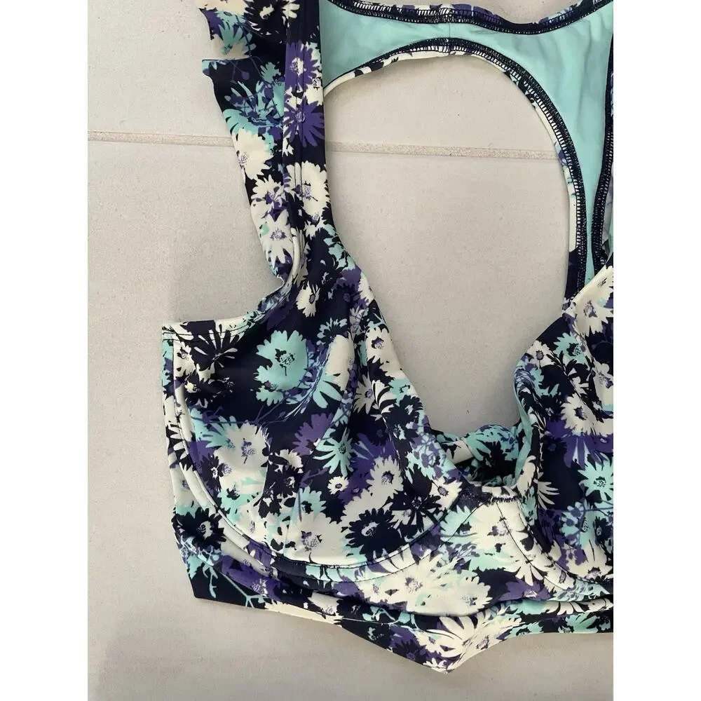 Adore Me Swim 32DD/S Bikini Swimsuit Floral Ruffled Beach Summer